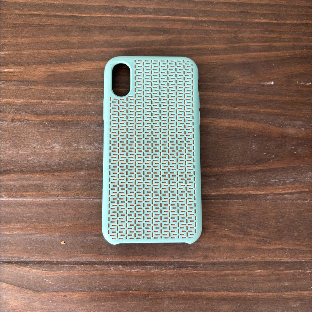 iPhone X Case Mint Green Breathable Ventilated Lightweight Protective Cover